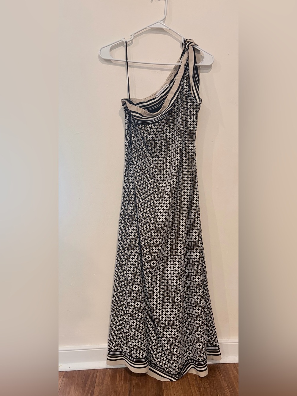Abercrombie & Fitch One-Shoulder tie Maxi- medium